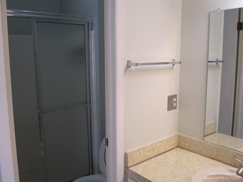3238 Alpine Drive - Photo 8