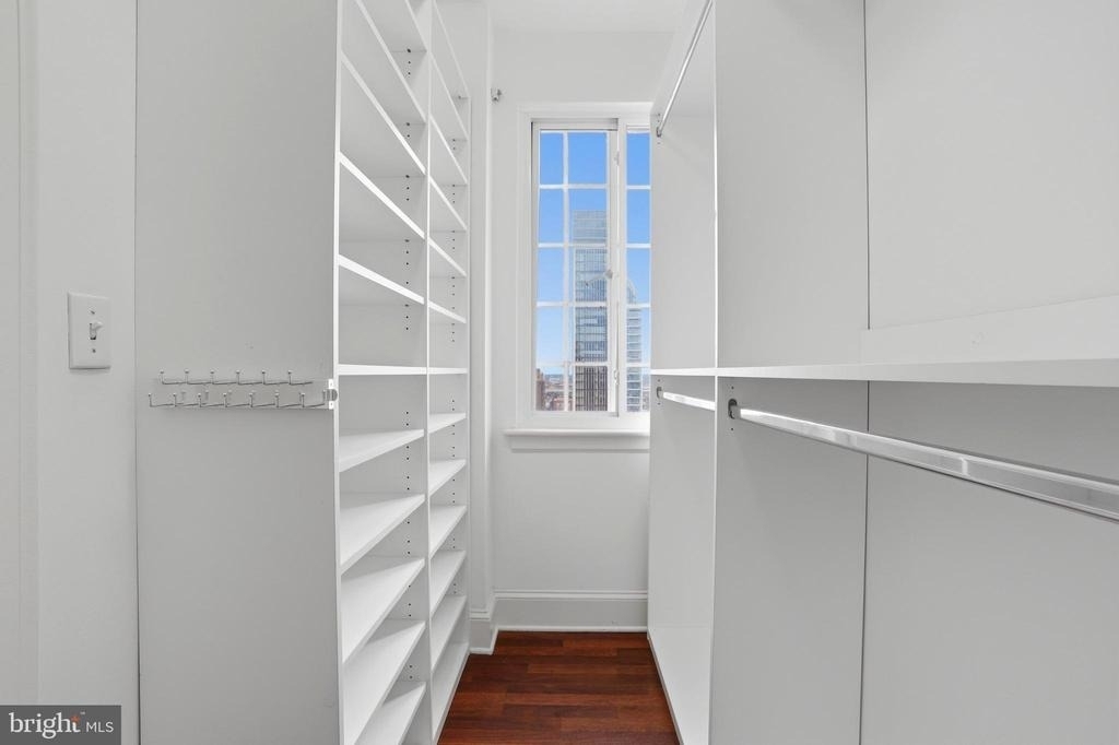 1512 Spruce Street - Photo 13