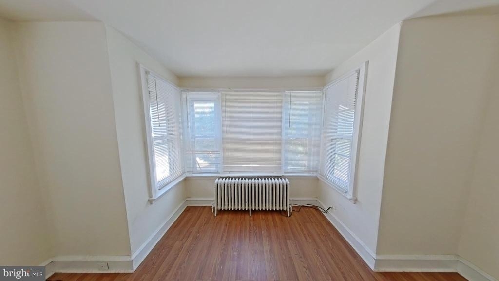 6237 Carpenter Street - Photo 5