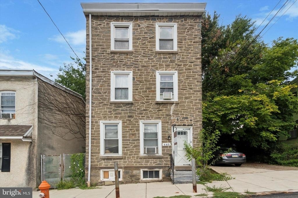 448 Krams Avenue - Photo 1