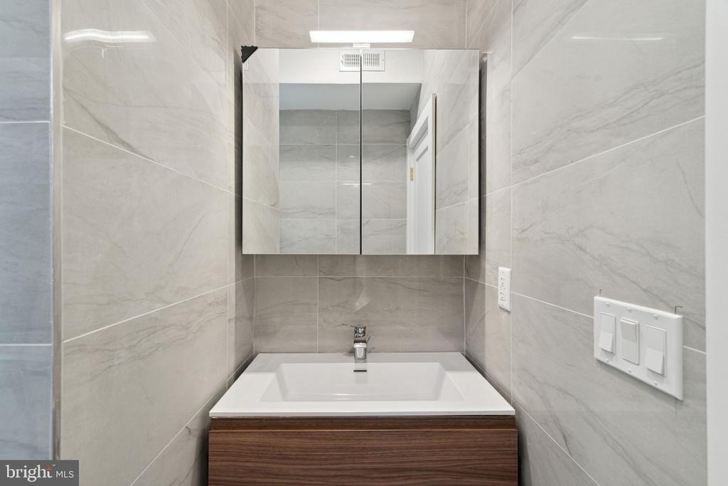 1822 Chestnut Street - Photo 20