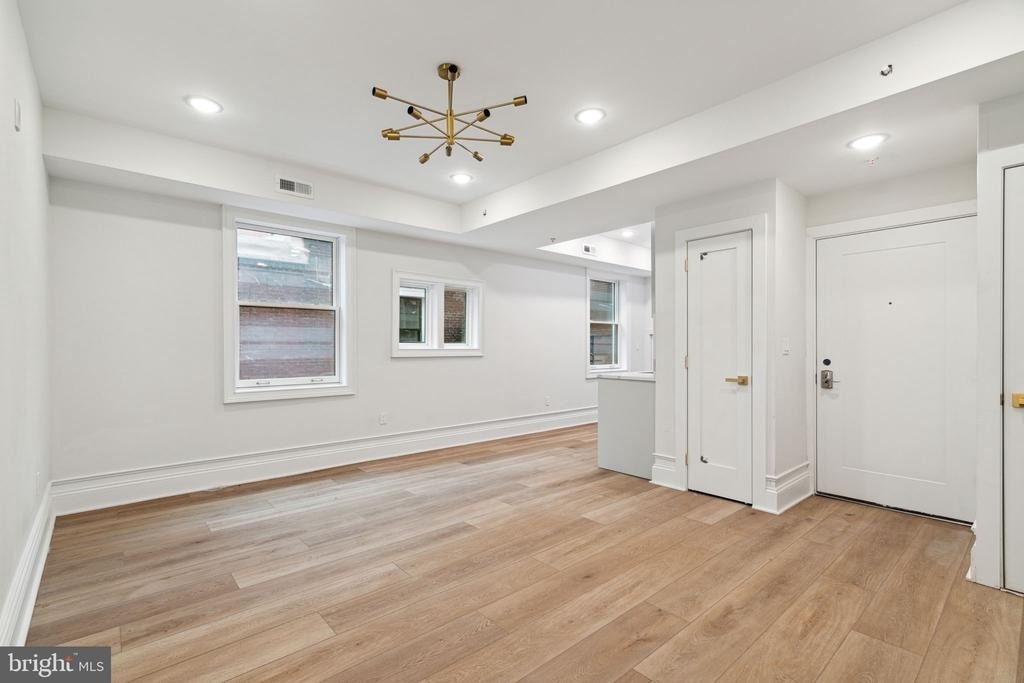 1822 Chestnut Street - Photo 4