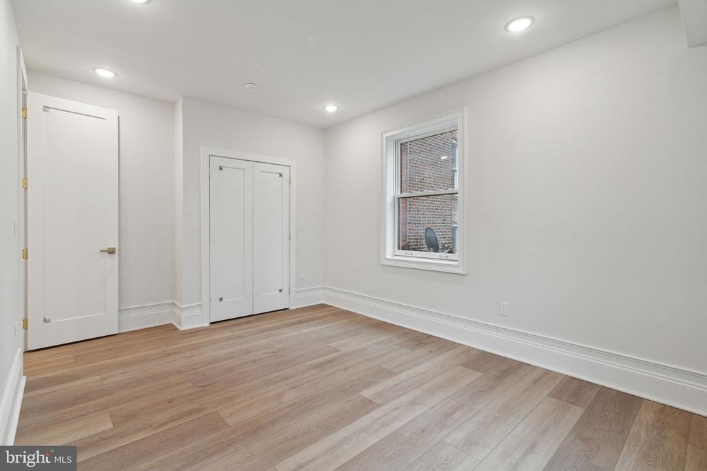 1822 Chestnut Street - Photo 16
