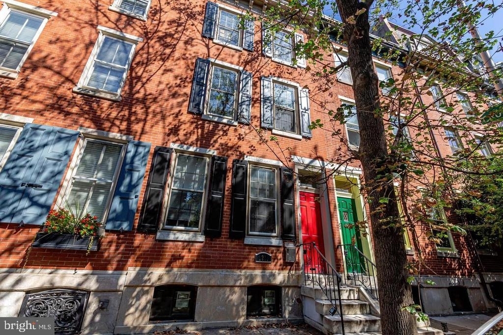 2213 Pine Street - Photo 12