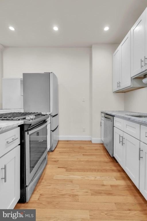 2213 Pine Street - Photo 3