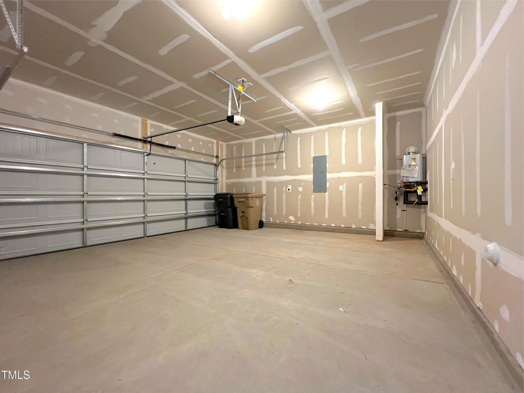 728 Denburn Place - Photo 14