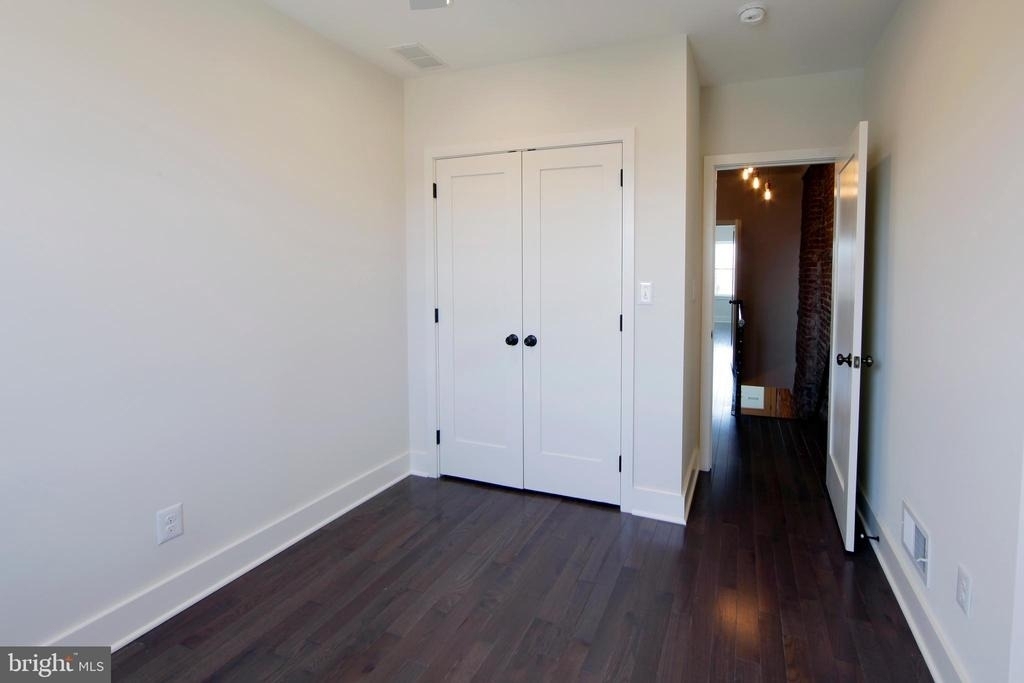 2677 Aramingo Avenue - Photo 25