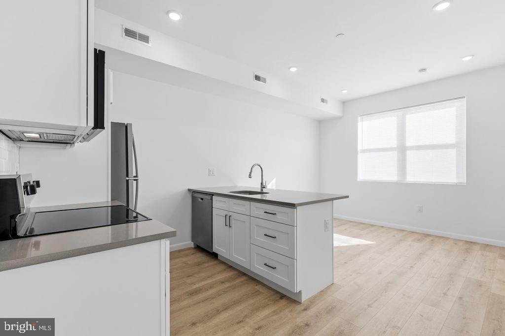 7246 Rising Sun Avenue - Photo 3