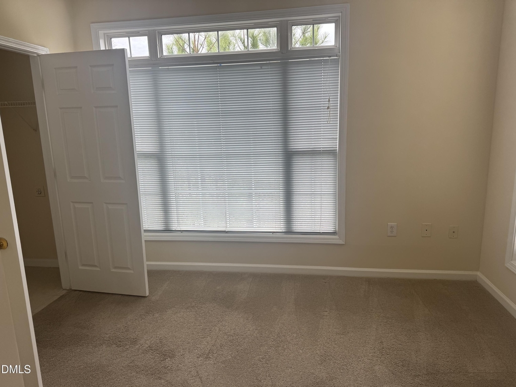2510 Friedland Place - Photo 14