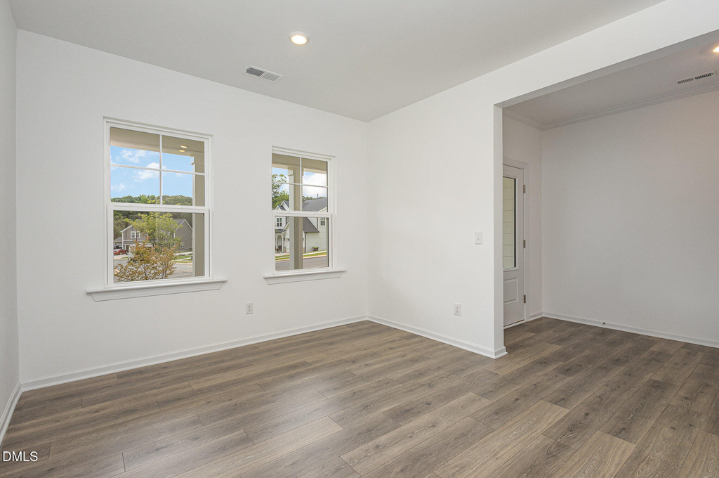 153 Hickory Grove Drive - Photo 3