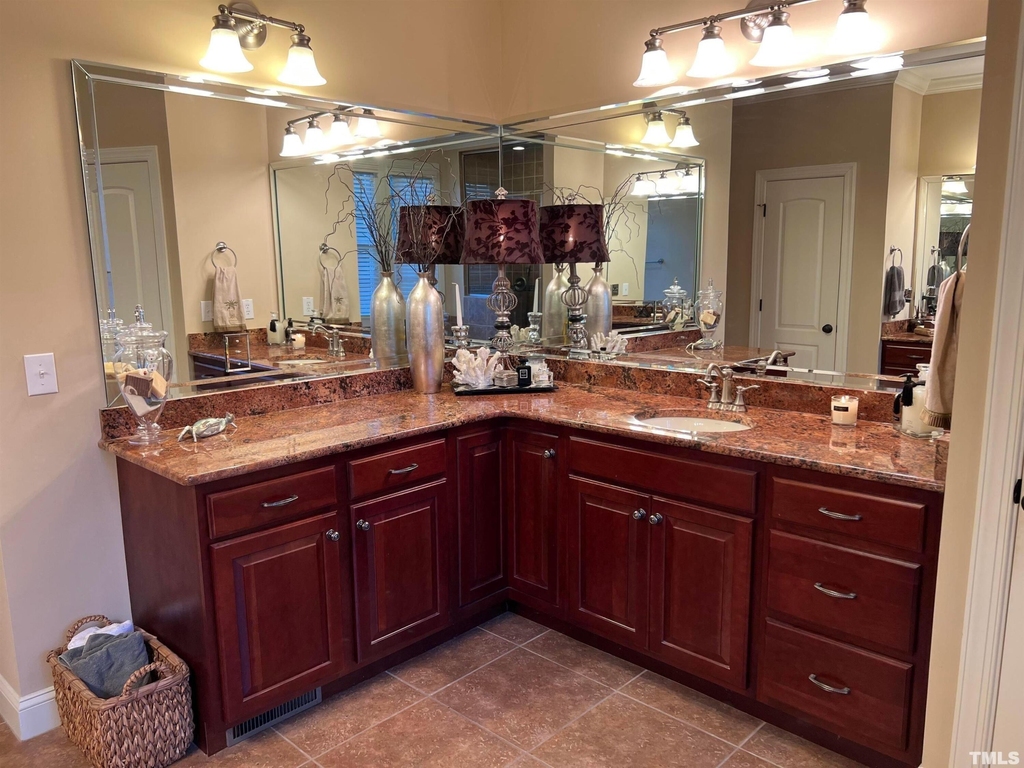 10216 San Remo Place - Photo 16
