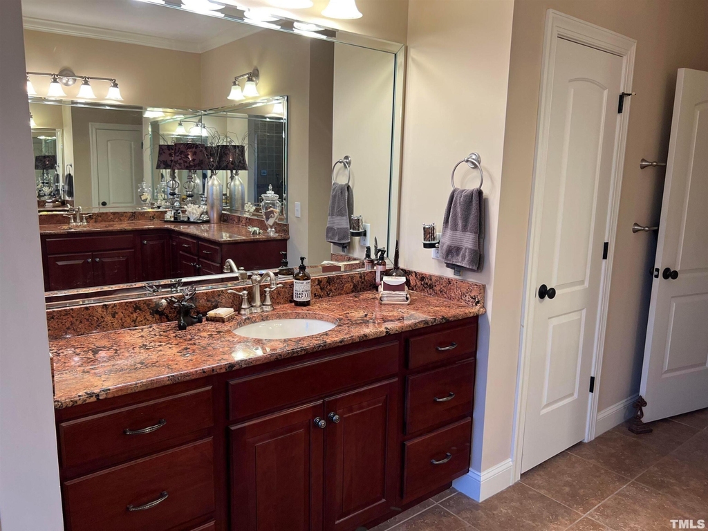 10216 San Remo Place - Photo 17