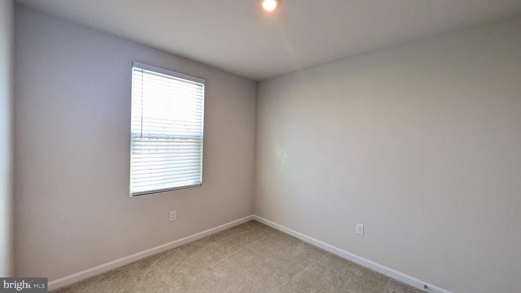 289 Hamilton Lane - Photo 9