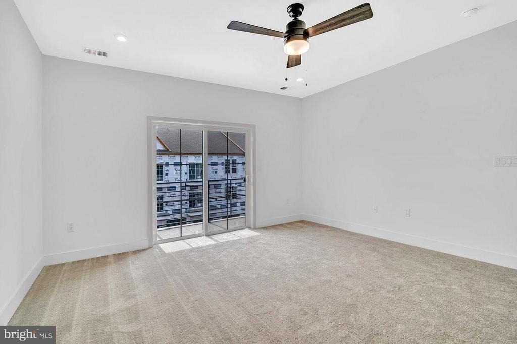 10208 Donatello - Photo 17