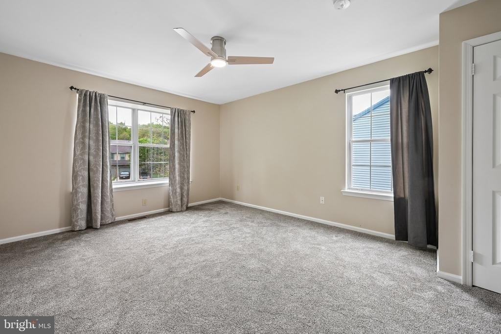 9 Miniver Court - Photo 16