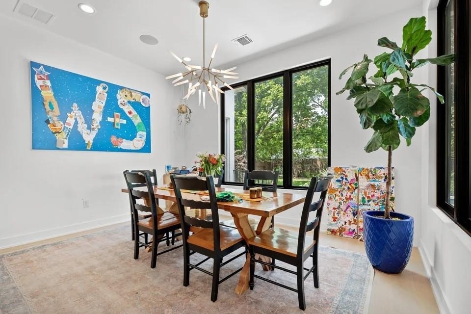 1204 Brentwood St - Photo 18