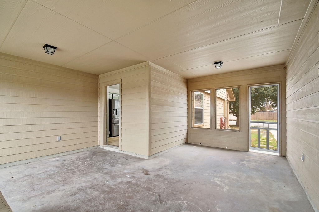 1030 Birdsong Ln - Photo 20