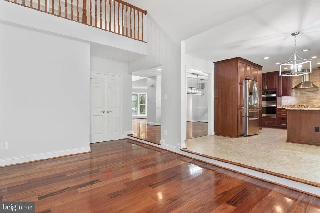 10127 Crestberry Place - Photo 12