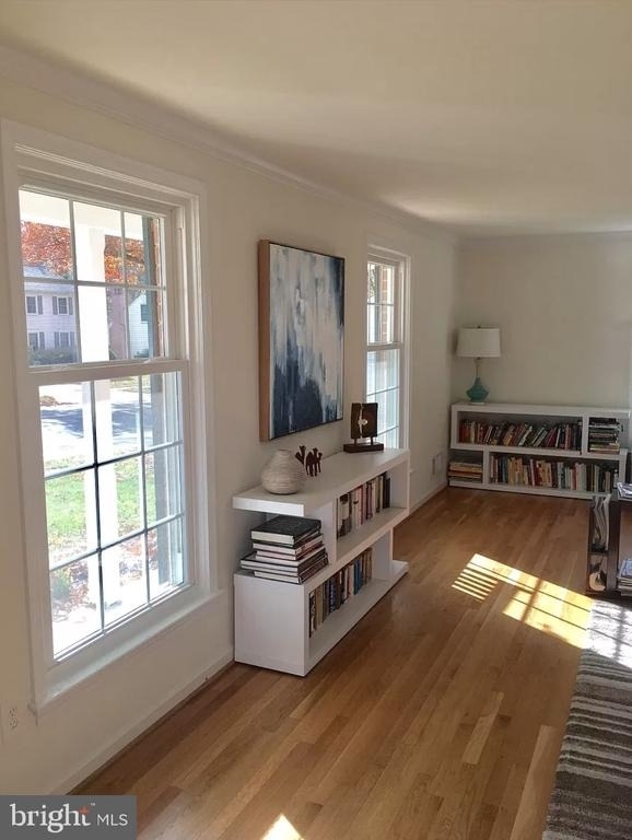1849 Greenplace Terrace - Photo 4