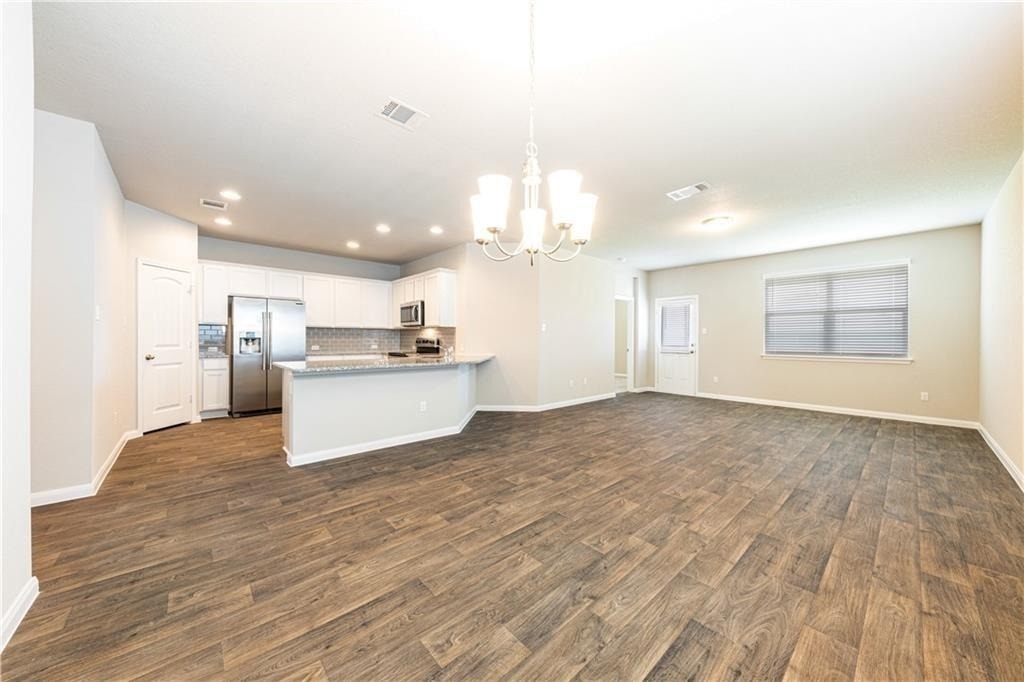 109 Jubilee Dr - Photo 3