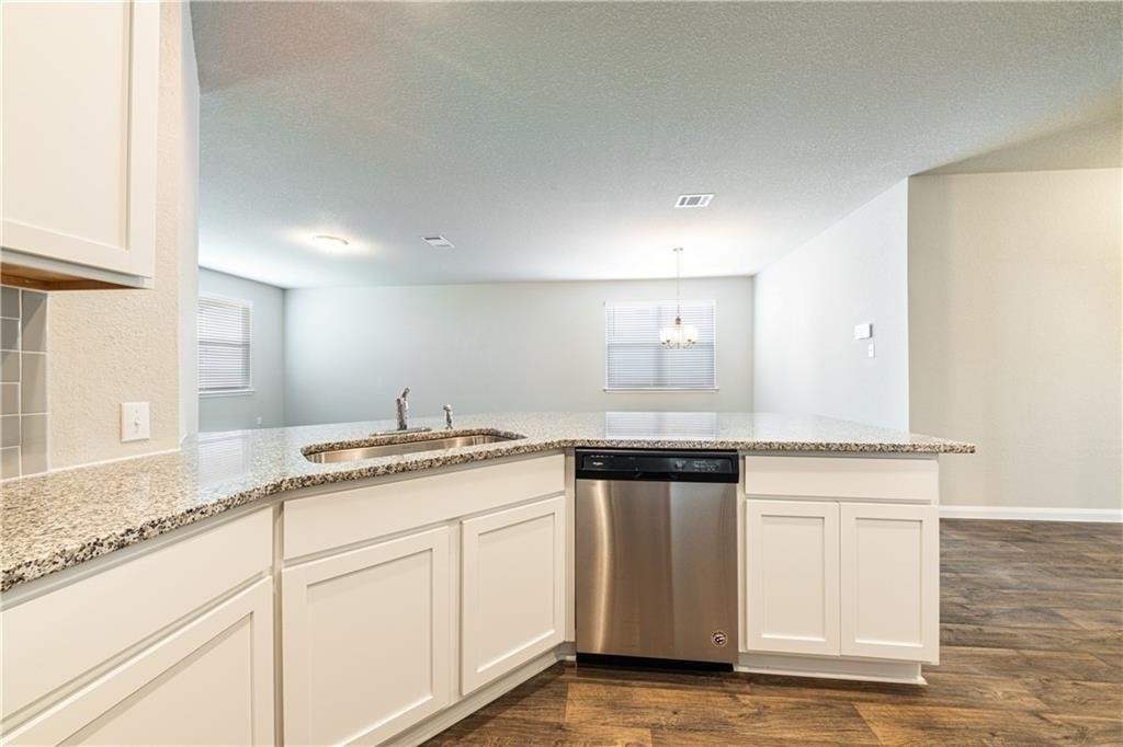 109 Jubilee Dr - Photo 5
