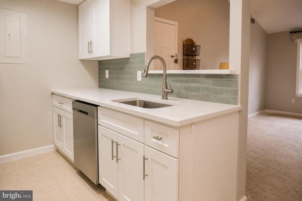 13008 Shadyside Lane - Photo 16