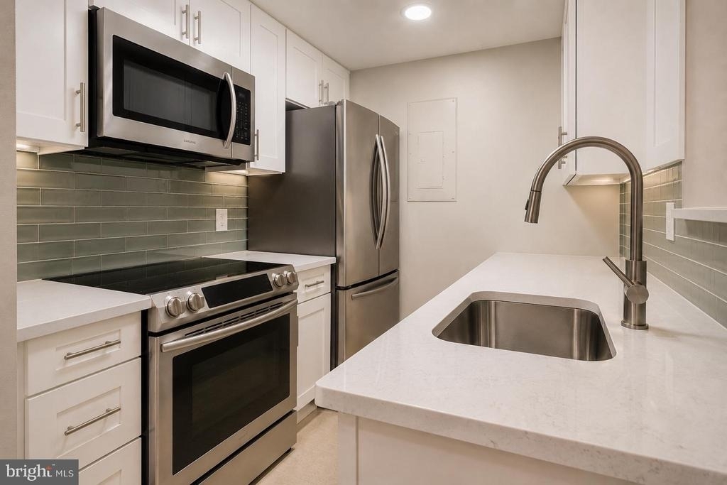 13008 Shadyside Lane - Photo 15