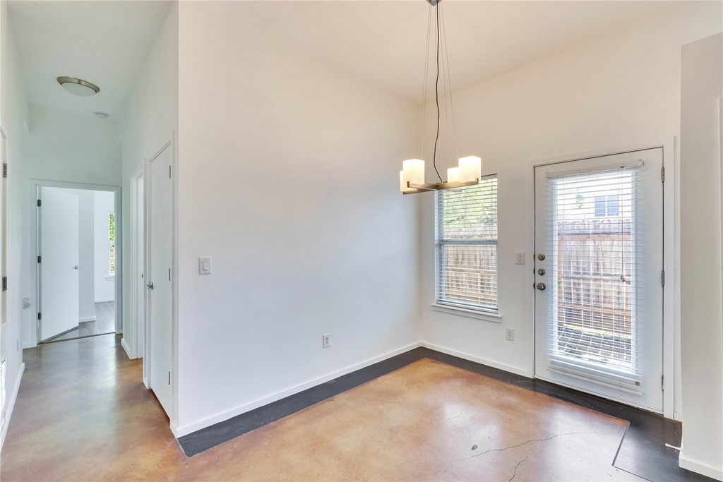 3808 Menchaca Rd - Photo 10