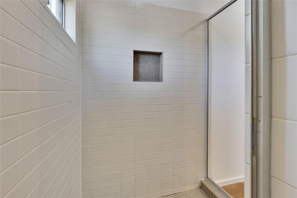 3808 Menchaca Rd - Photo 16