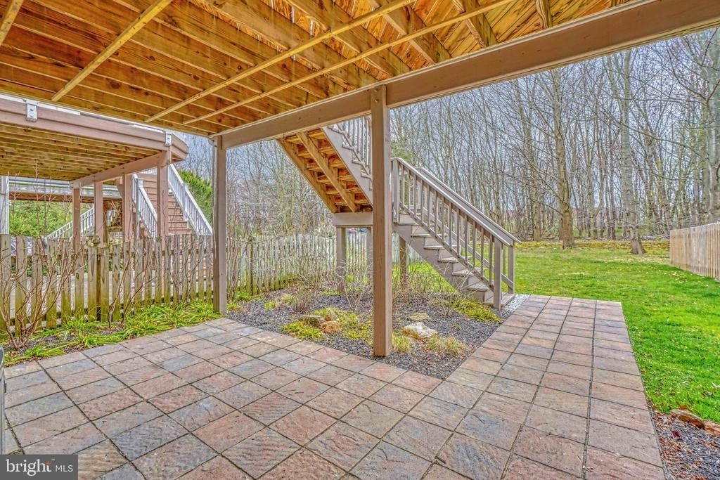 206 Colgate Drive - Photo 32