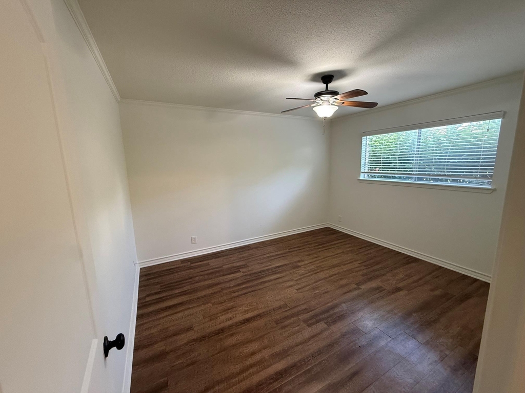 509 Cedar Dr - Photo 5