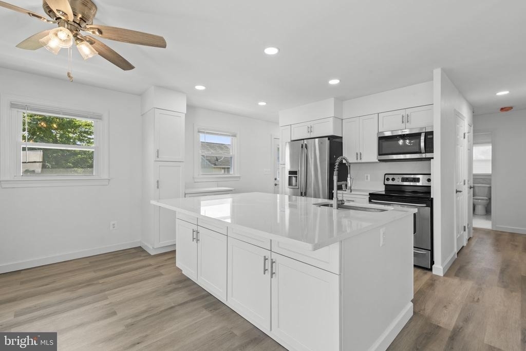 7212 Bay Front Road - Photo 8