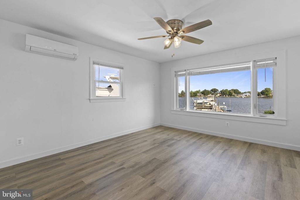7212 Bay Front Road - Photo 4