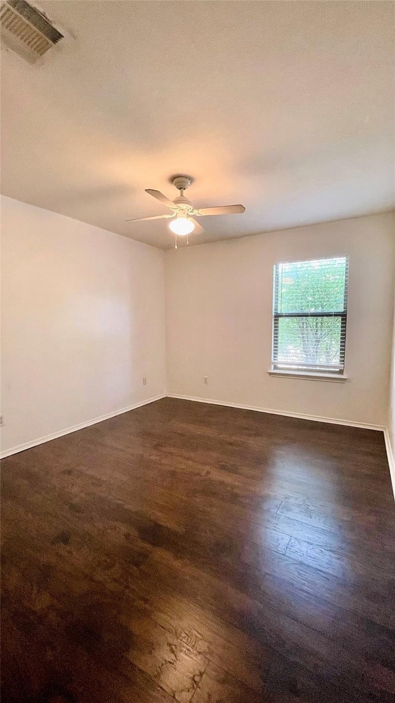 317 Leanne Dr - Photo 14