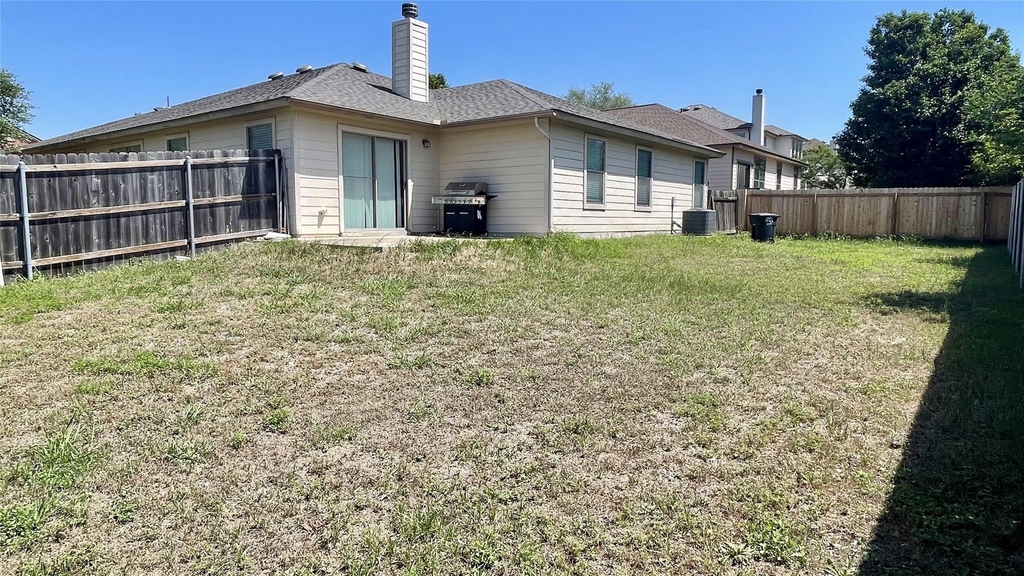 317 Leanne Dr - Photo 17