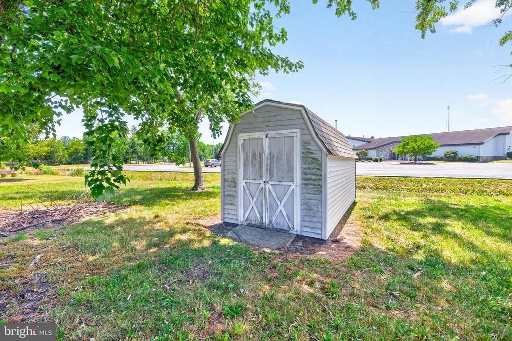 101 E Liberty Street - Photo 24