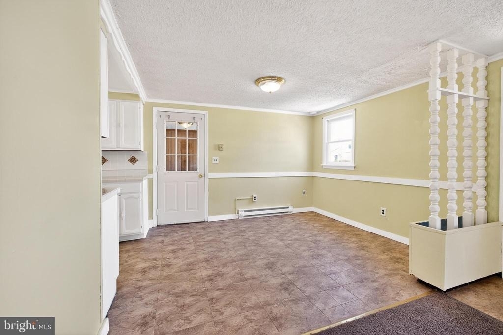 101 E Liberty Street - Photo 12