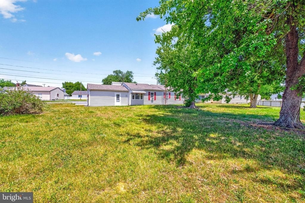101 E Liberty Street - Photo 25