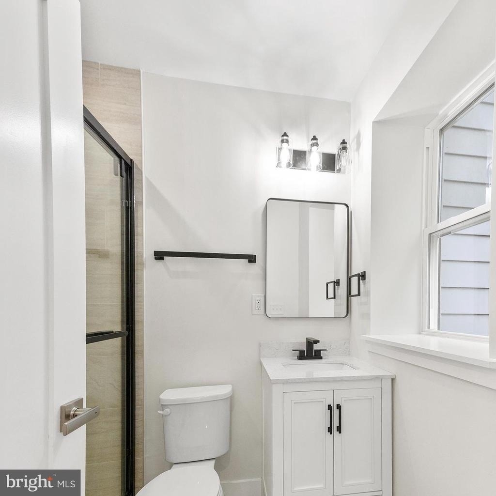 5404 4th Street Nw - Photo 10