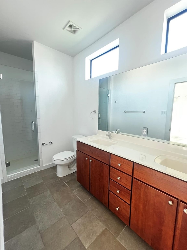 5900 Toscana Ave - Photo 13