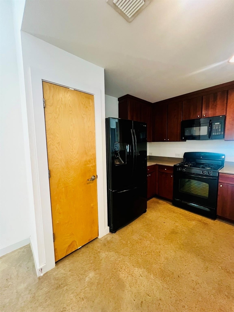 5900 Toscana Ave - Photo 8