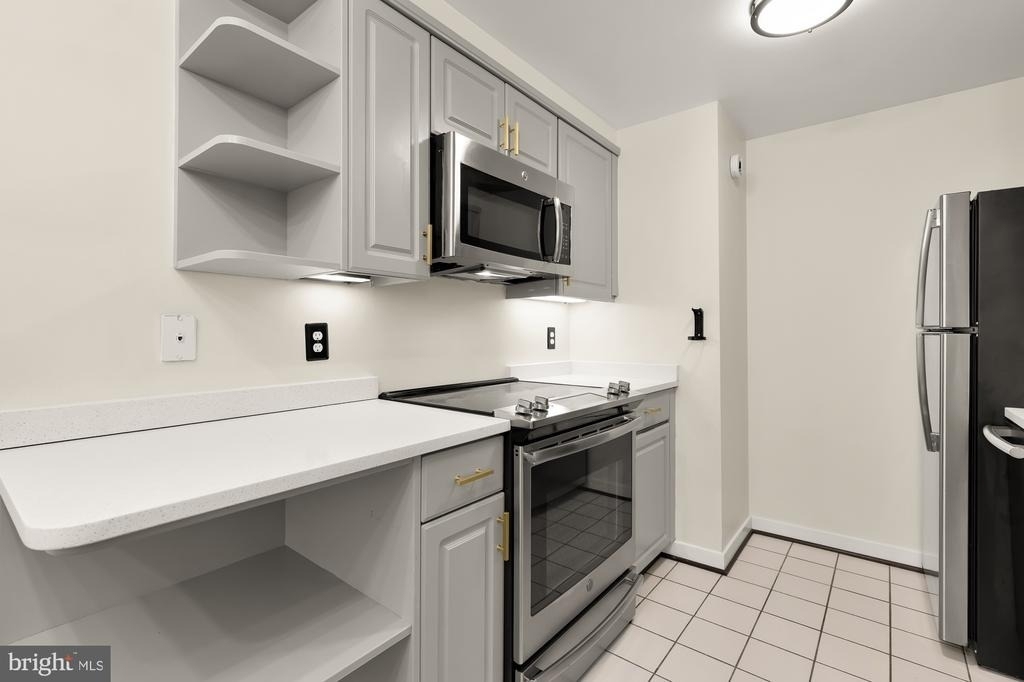2114 N Street Nw - Photo 15