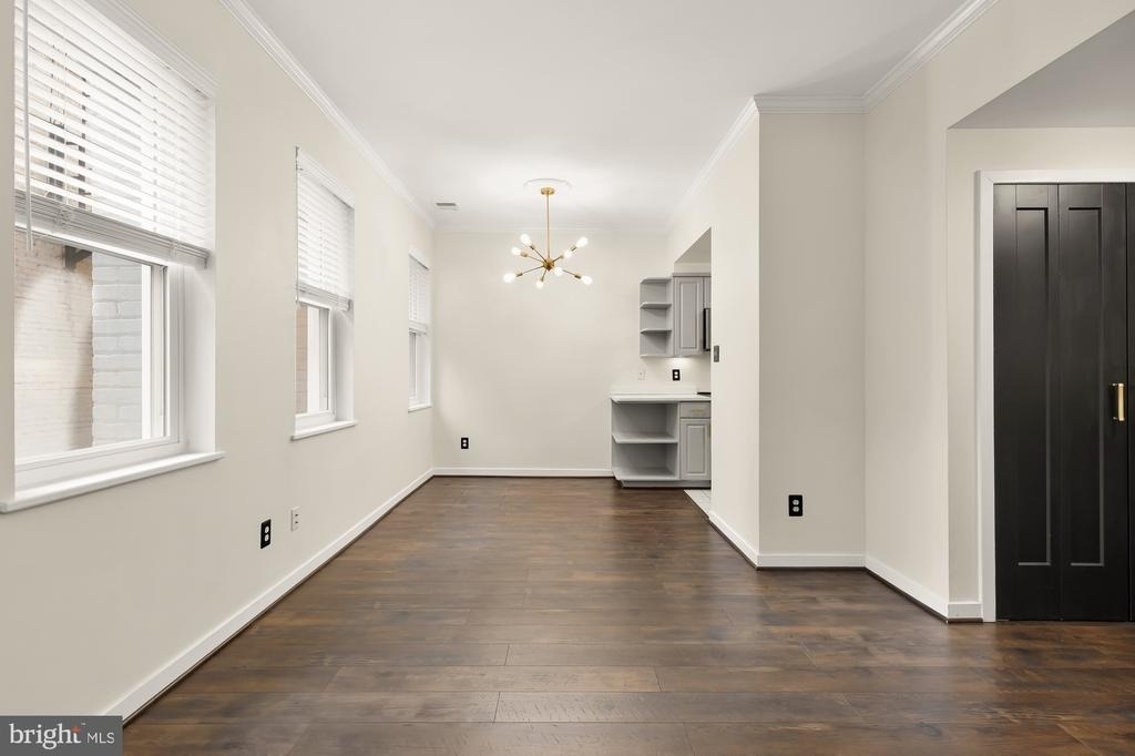 2114 N Street Nw - Photo 5