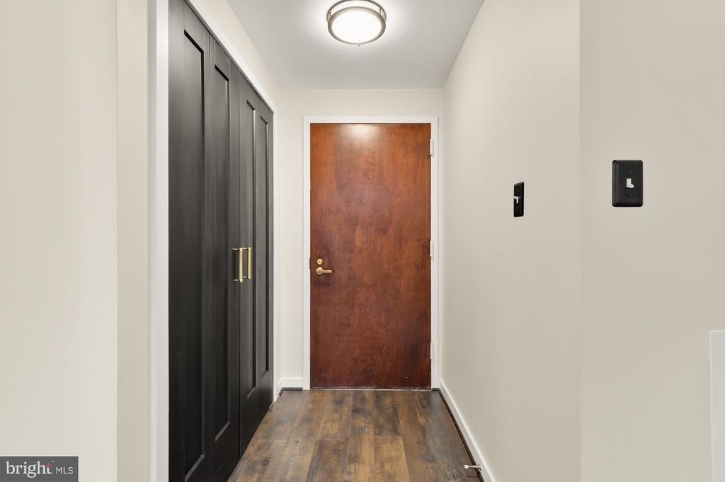 2114 N Street Nw - Photo 2