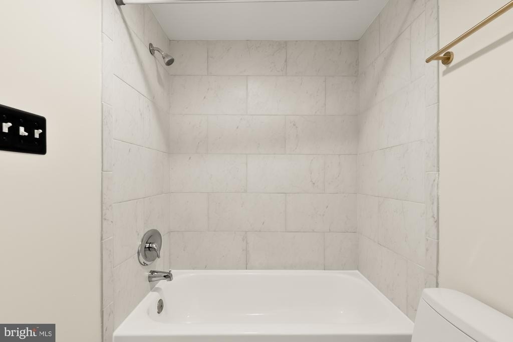 2114 N Street Nw - Photo 21