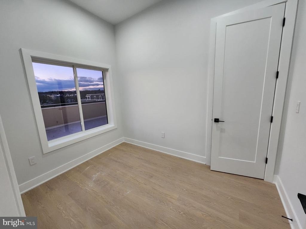 4905 Georgia Avenue Nw - Photo 12
