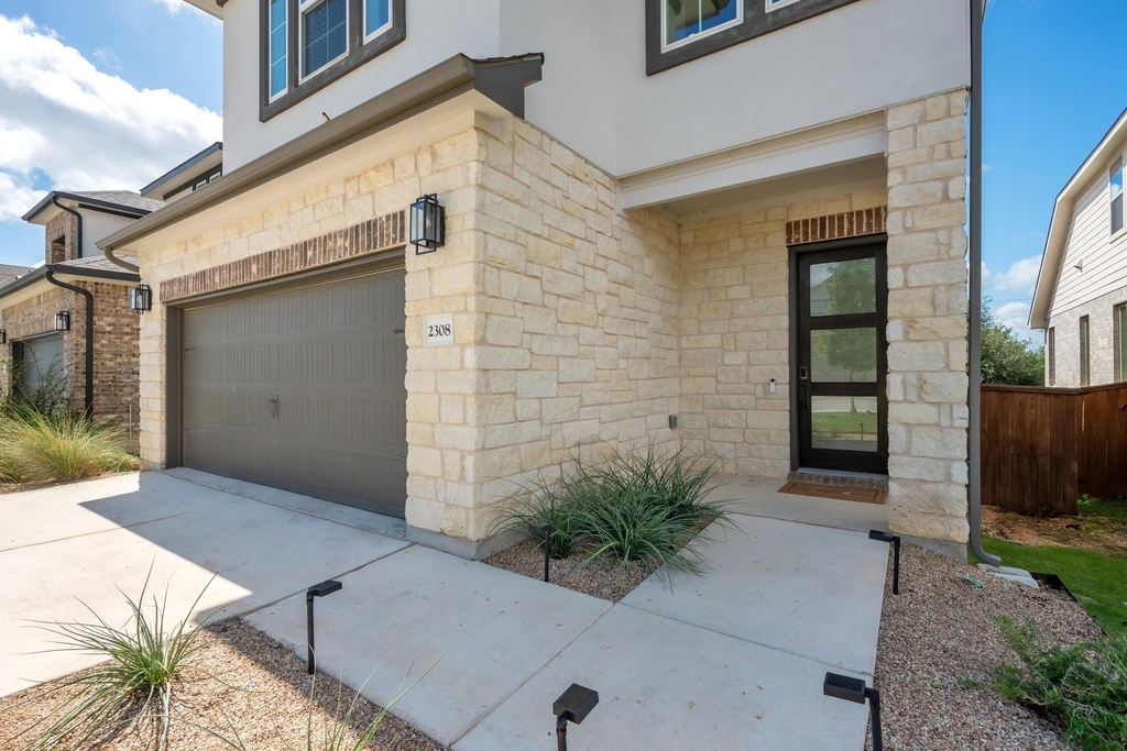 2308 Sawdust Dr - Photo 1