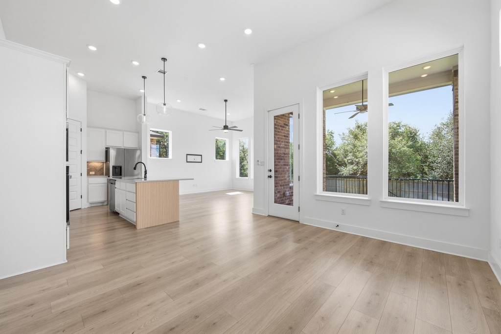 2308 Sawdust Dr - Photo 2