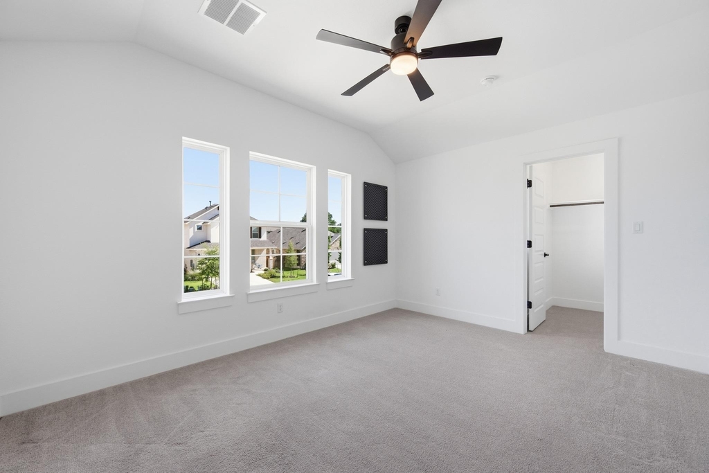 2308 Sawdust Dr - Photo 20