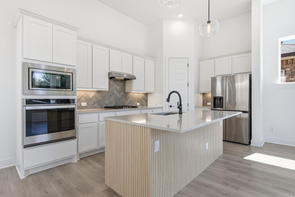 2308 Sawdust Dr - Photo 3
